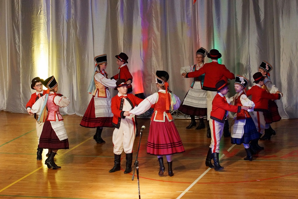 Koncert z okazji 40-lecia Zespołu Pieśni i Tańca 