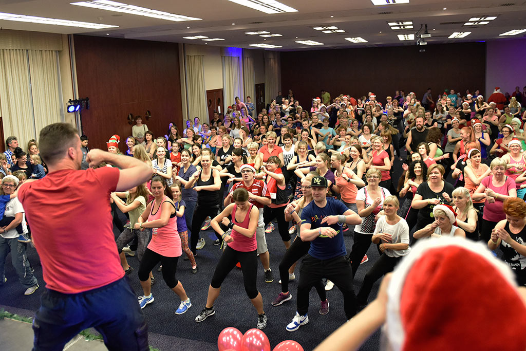 Żywiołowa Zumba Party w Qubusie na rzecz podopiecznych TPD