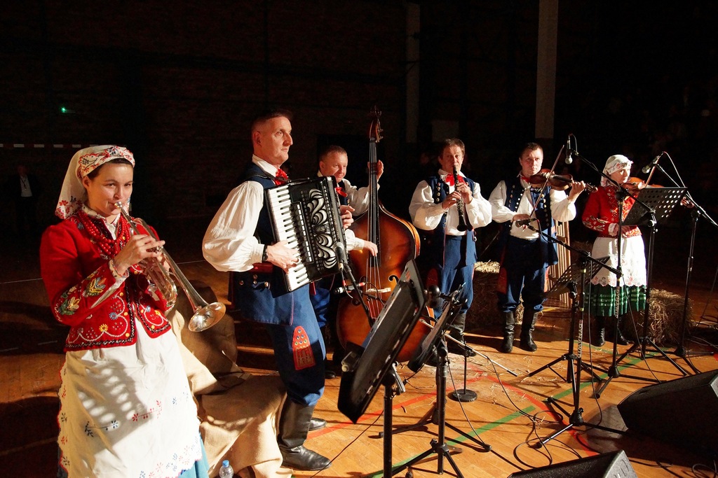 Koncert z okazji 40-lecia Zespołu Pieśni i Tańca 