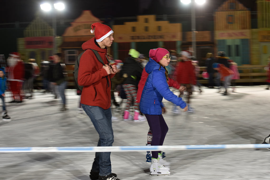 Legnickie lodowisko otwarte. Sezon na ślizganie rozpoczęty