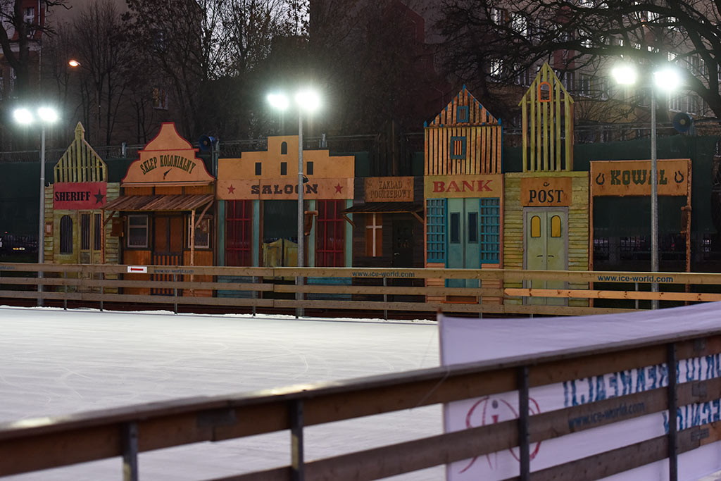 Legnickie lodowisko otwarte. Sezon na ślizganie rozpoczęty