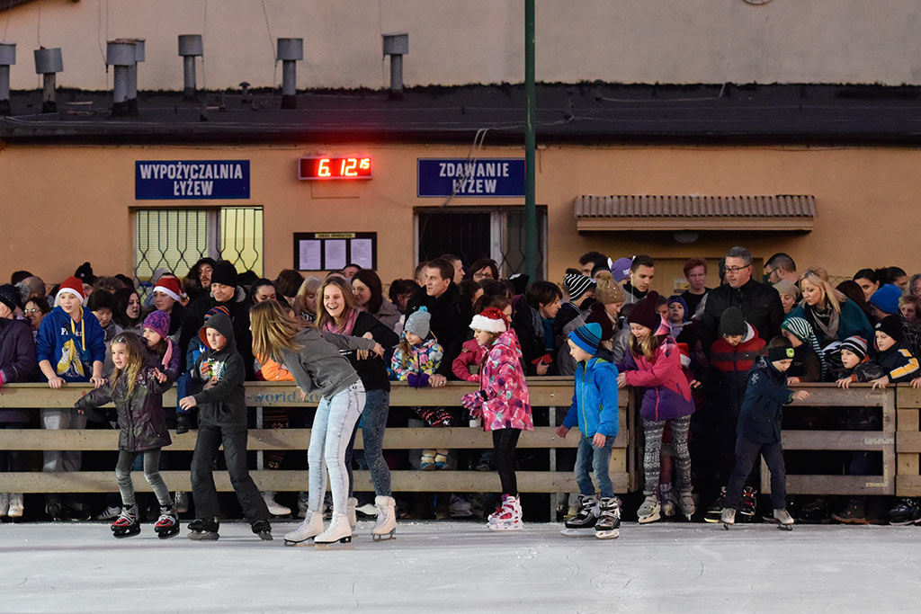 Legnickie lodowisko otwarte. Sezon na ślizganie rozpoczęty