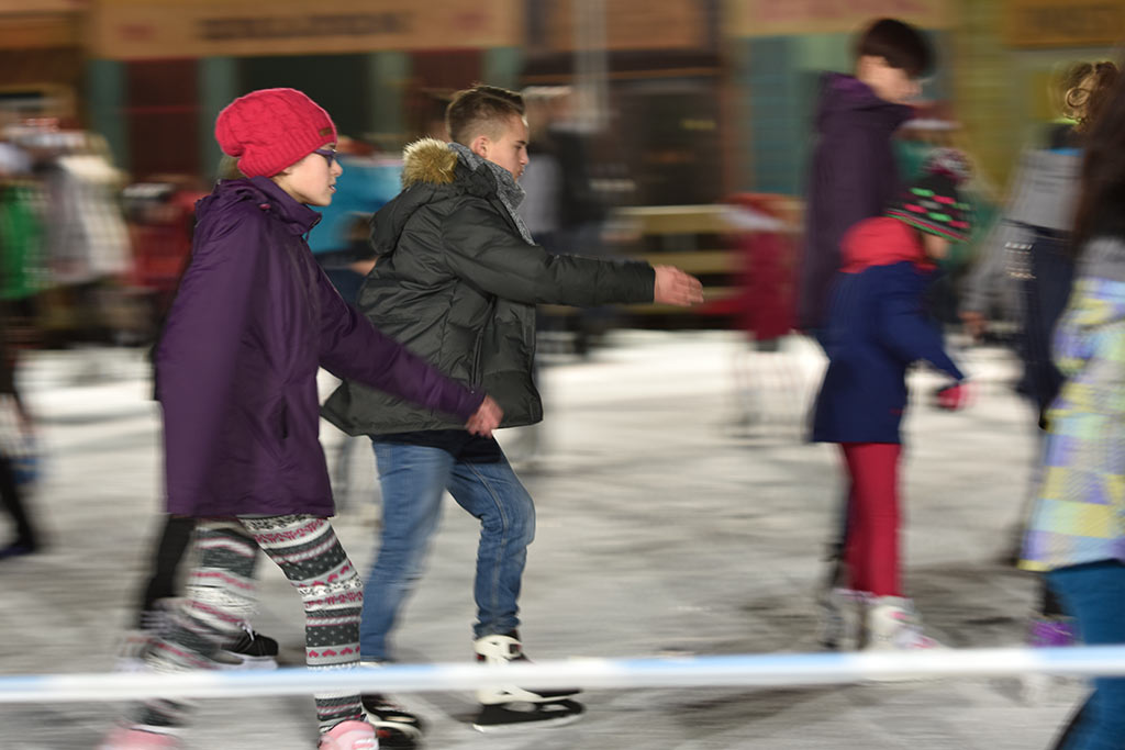 Legnickie lodowisko otwarte. Sezon na ślizganie rozpoczęty