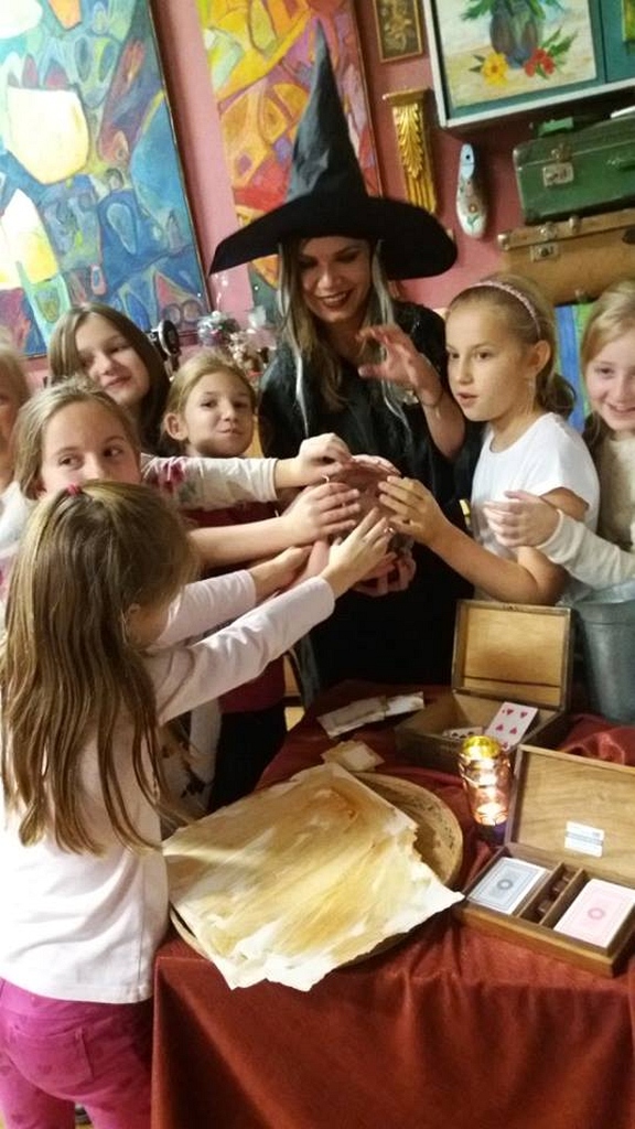 Dzieci w klubie „Agatka” już przygotowują się do świąt