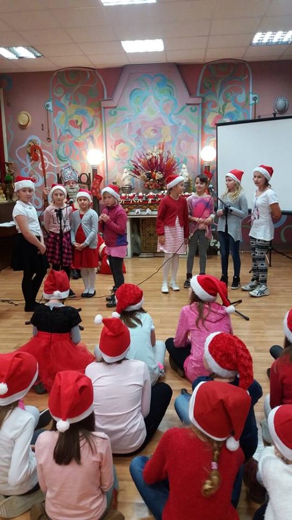 Dzieci w klubie „Agatka” już przygotowują się do świąt