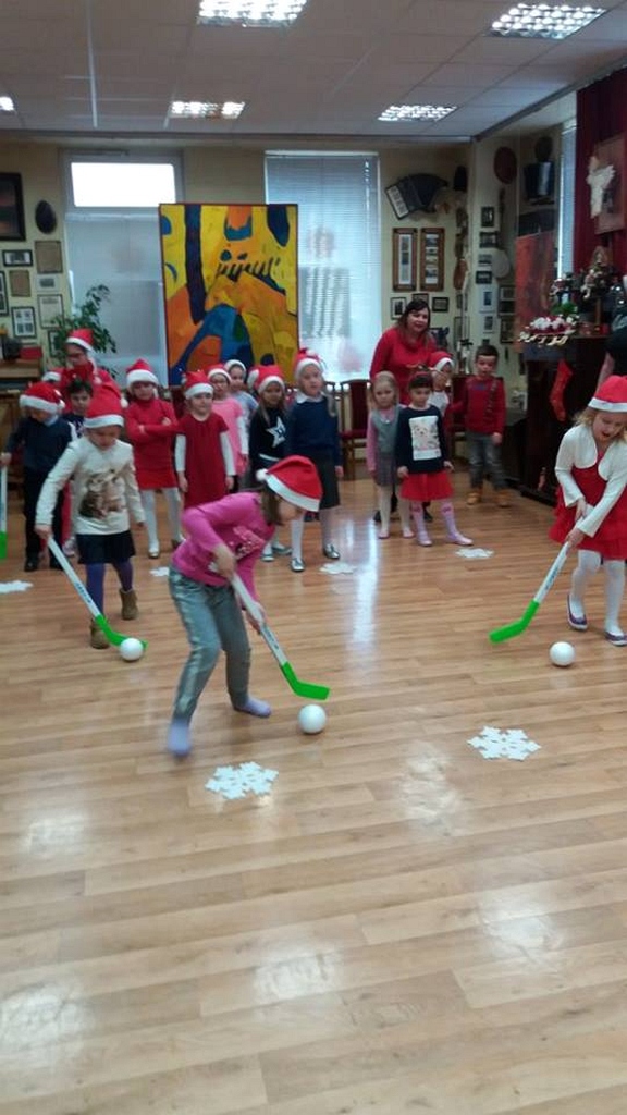 Dzieci w klubie „Agatka” już przygotowują się do świąt