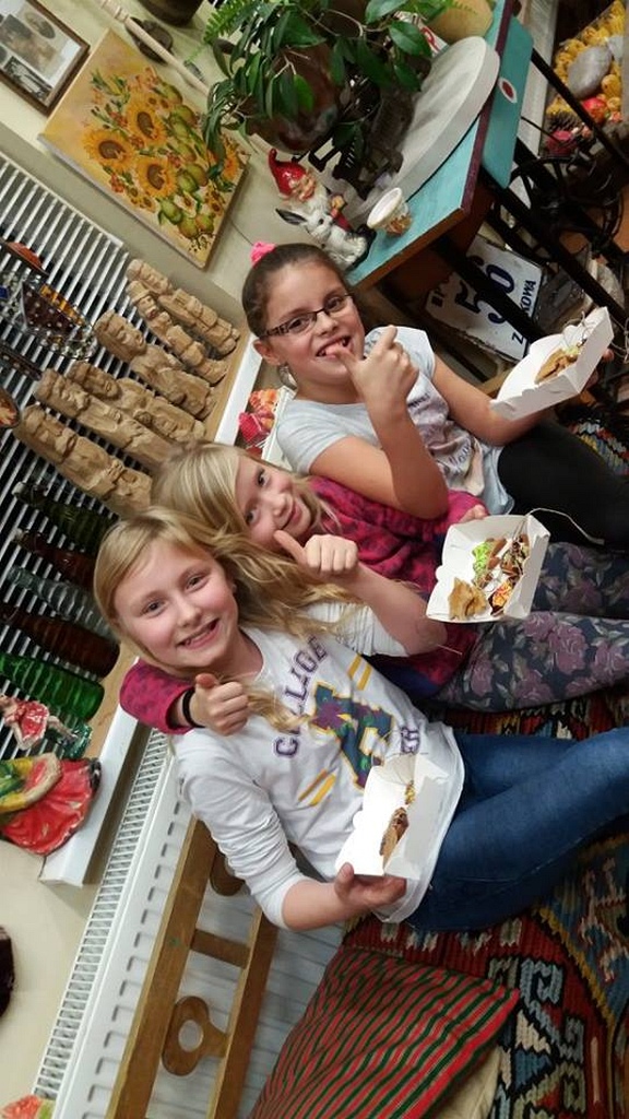 Dzieci w klubie „Agatka” już przygotowują się do świąt