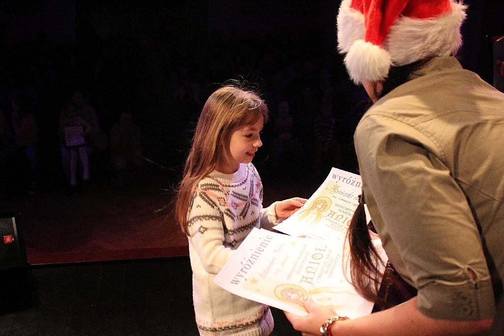 Konkurs plastyczny: Anioł i tradycje Świąt Bożego Narodzenia