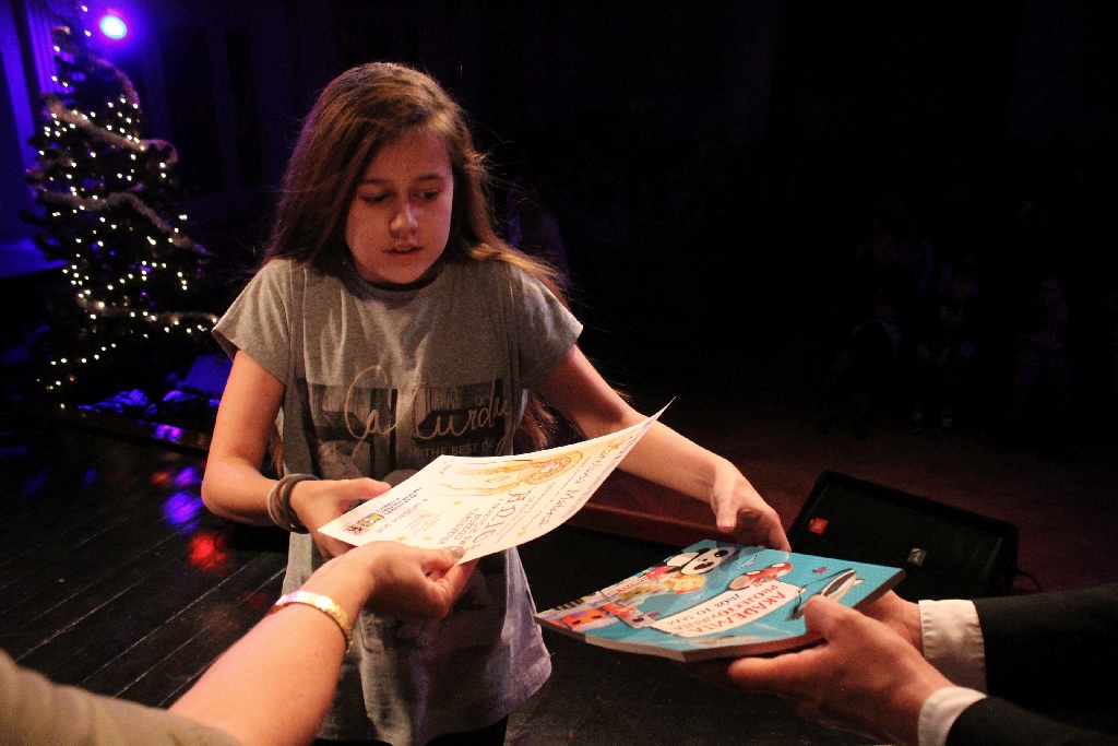 Konkurs plastyczny: Anioł i tradycje Świąt Bożego Narodzenia