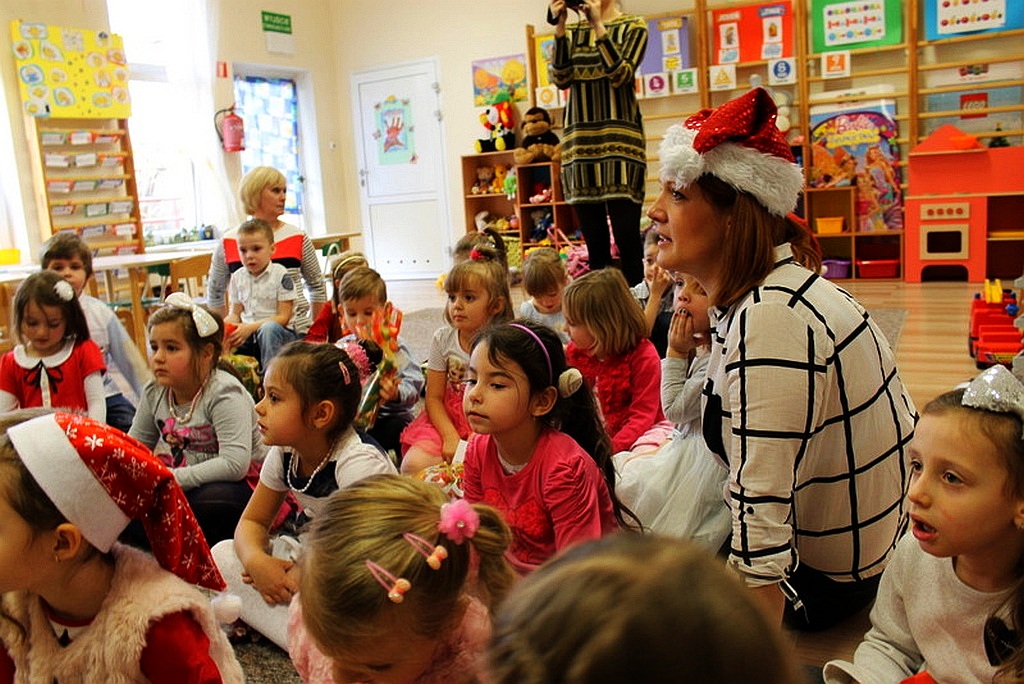 Święty Mikołaj złożył  wizytę mieszkańcom Prochowic