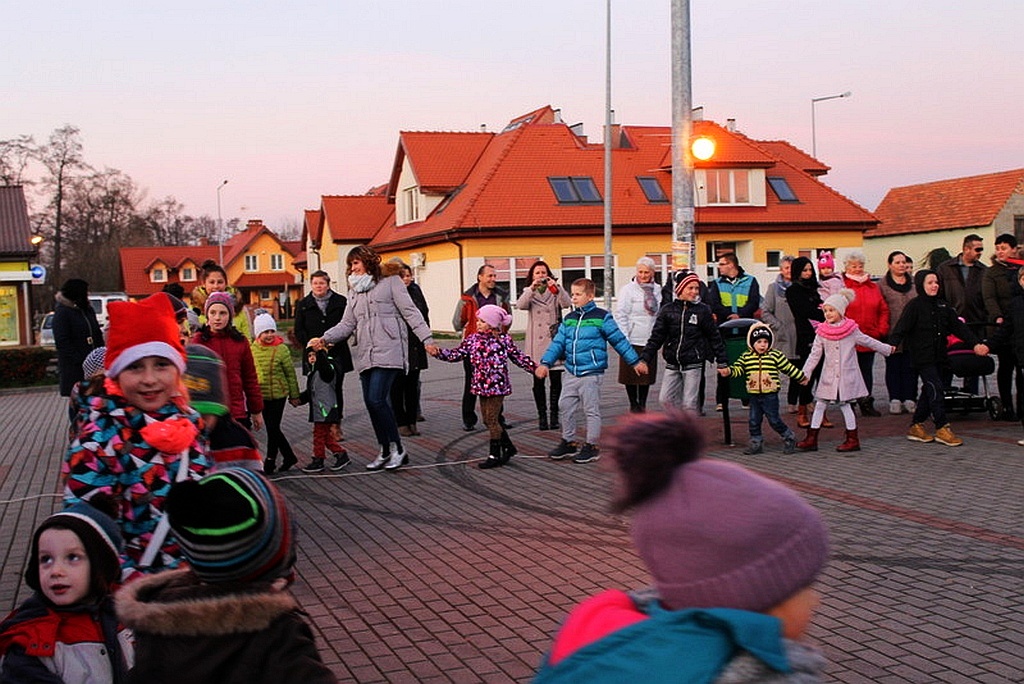 Święty Mikołaj złożył  wizytę mieszkańcom Prochowic