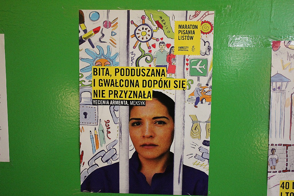 Dzień Praw Człowieka. Uczniowie II i V LO piszą listy