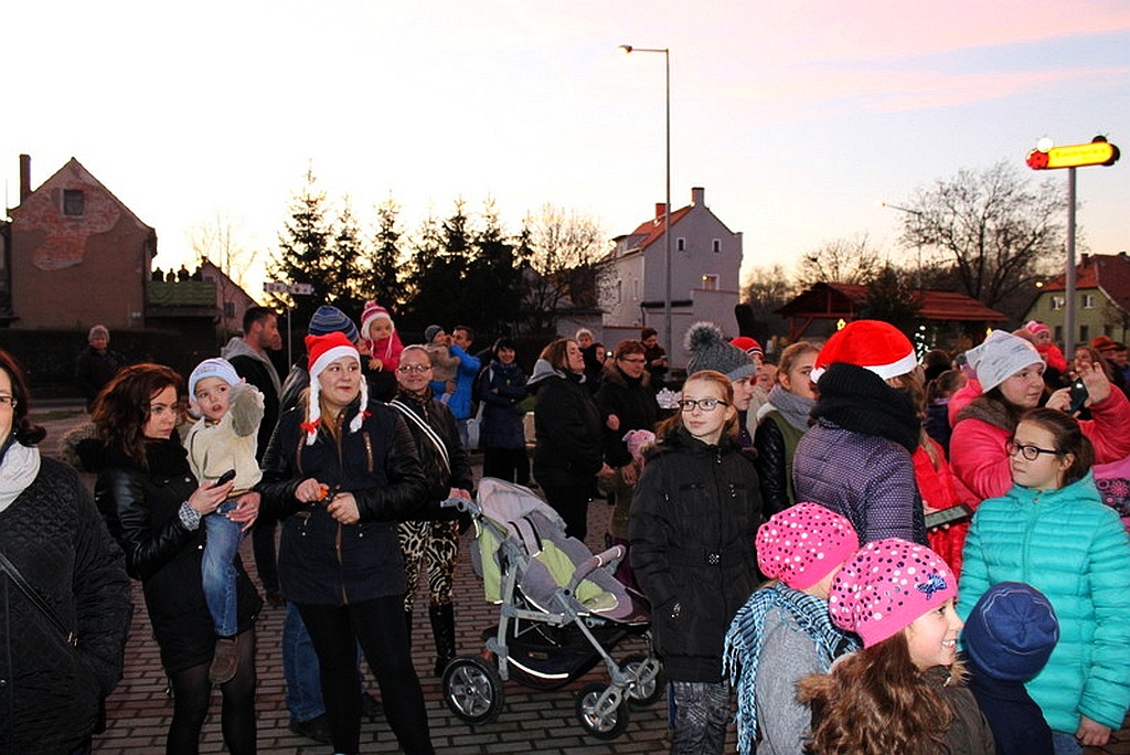 Święty Mikołaj złożył  wizytę mieszkańcom Prochowic