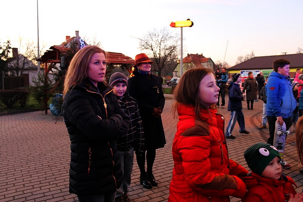 Święty Mikołaj złożył  wizytę mieszkańcom Prochowic