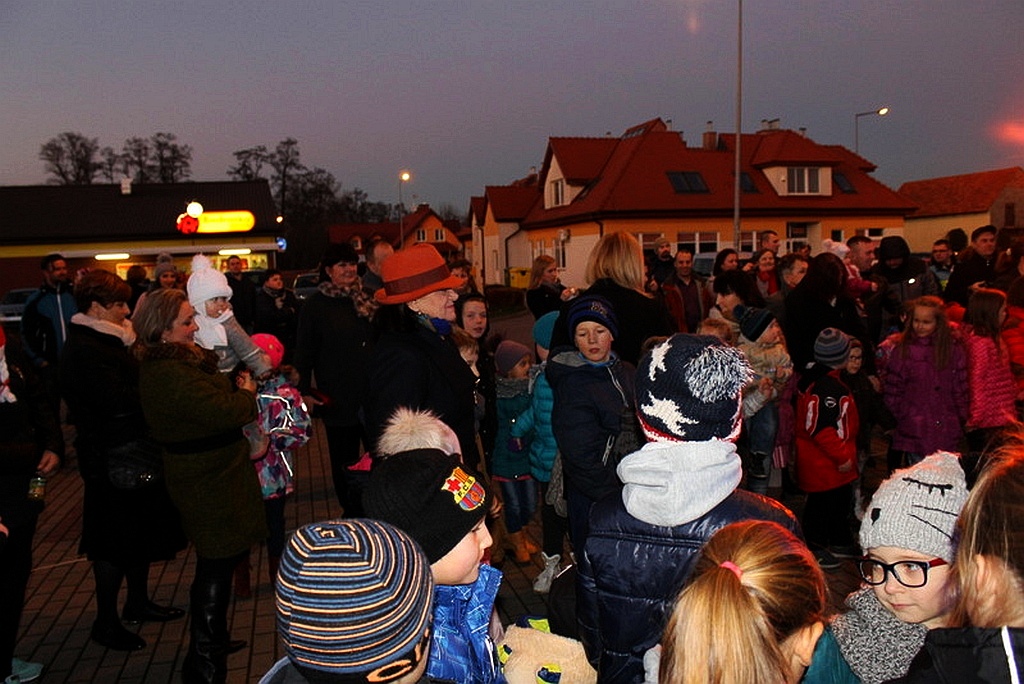 Święty Mikołaj złożył  wizytę mieszkańcom Prochowic