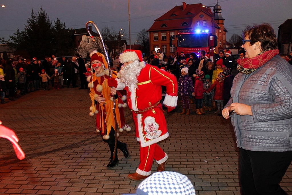 Święty Mikołaj złożył  wizytę mieszkańcom Prochowic