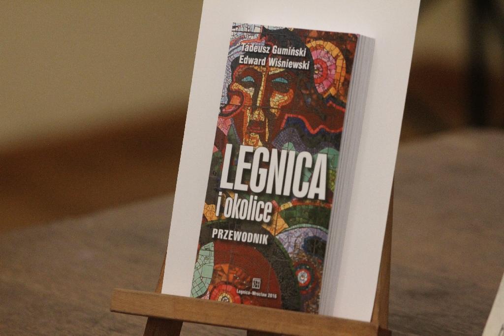 W LCK odbyła się promocja przewodnika „Legnica i okolice”