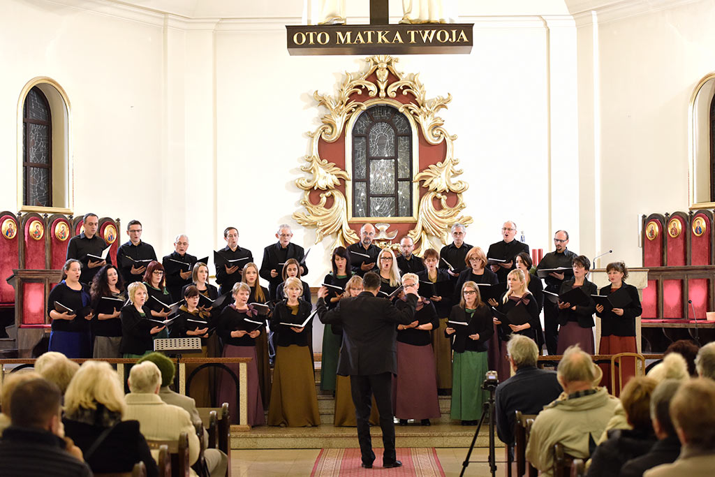 Swoim występem oddali hołd pamięci Henryka Karlińskiego