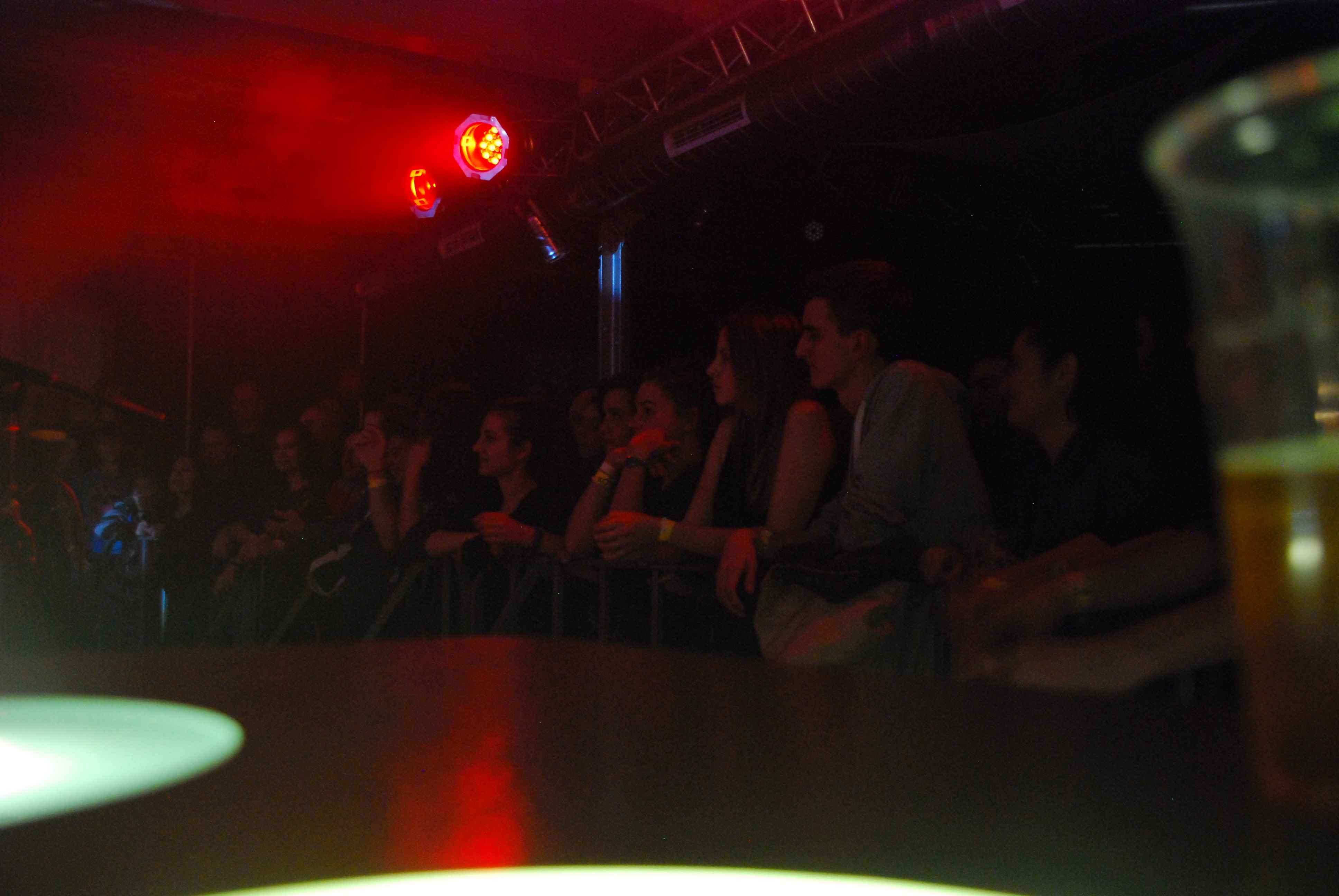 ORGANEK podbił Legnicę. Komplet widzów zjawił się w Spiżarni.