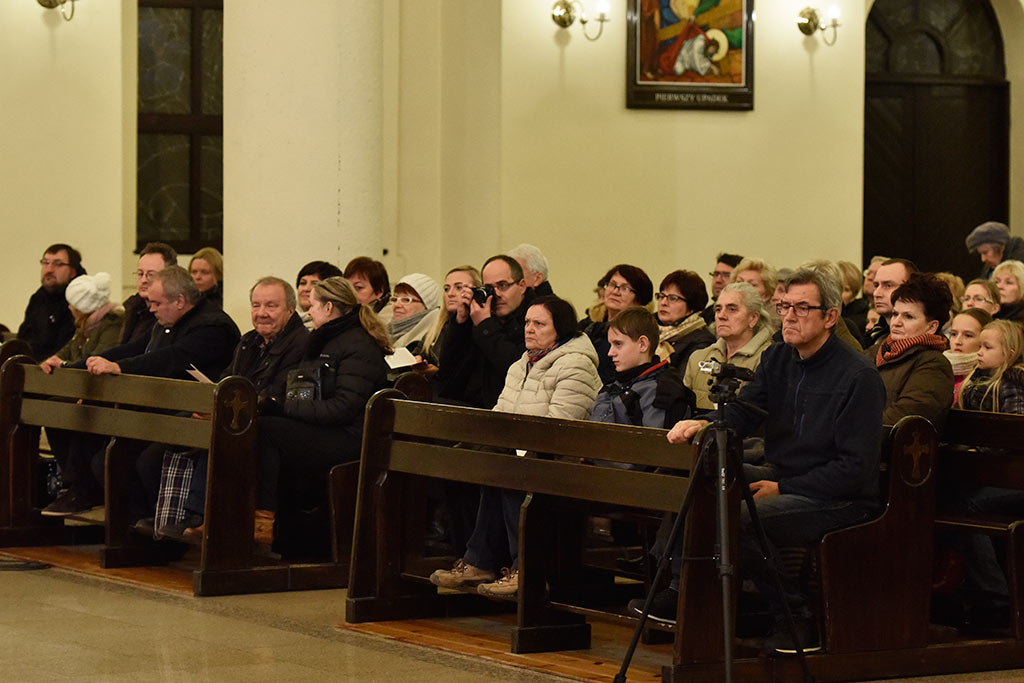 Swoim występem oddali hołd pamięci Henryka Karlińskiego
