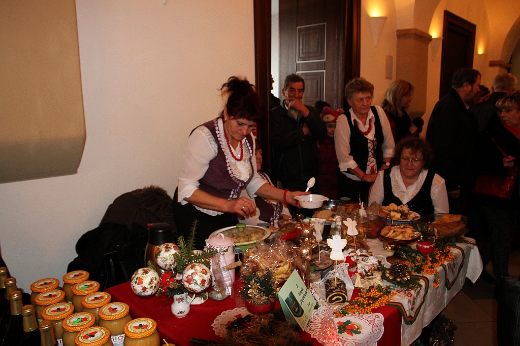 Kolędy, pastorałki i świąteczne wiktuały w Krotoszycach