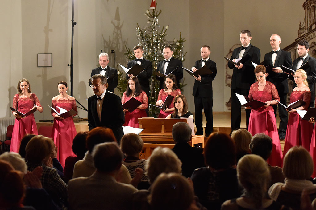 Dawne i unikatowe kolędy i pastorałki na koncercie Rudolphina