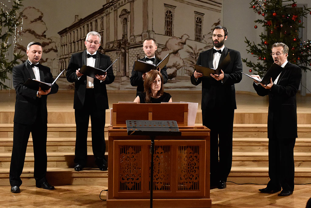 Dawne i unikatowe kolędy i pastorałki na koncercie Rudolphina