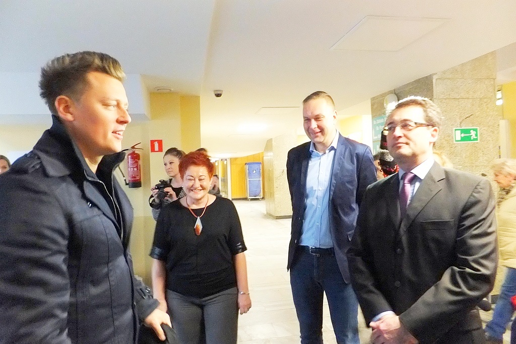 Rafał Brzozowski odwiedził dzieci w legnickim szpitalu