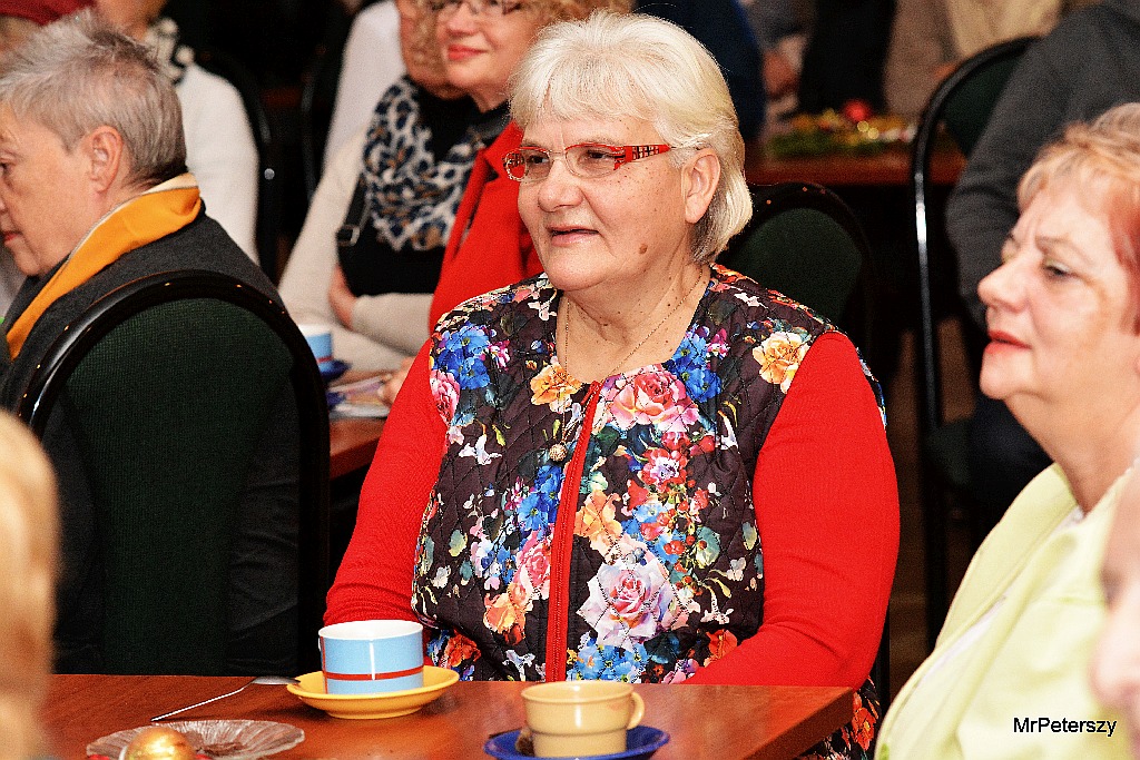 PrzedŚWIĄTECZNY prezent Seniorów dla Mieszkańców Piekar