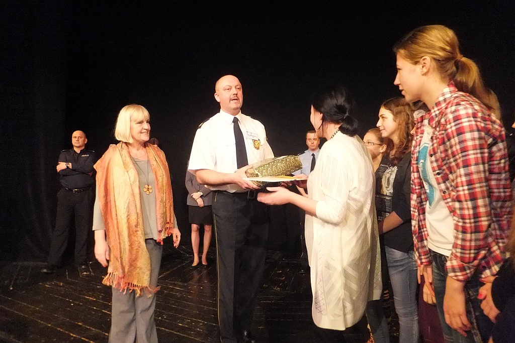 Chojnowskie gimnazjum zwyciężyło w „Prewencji Teatralnej 2015”