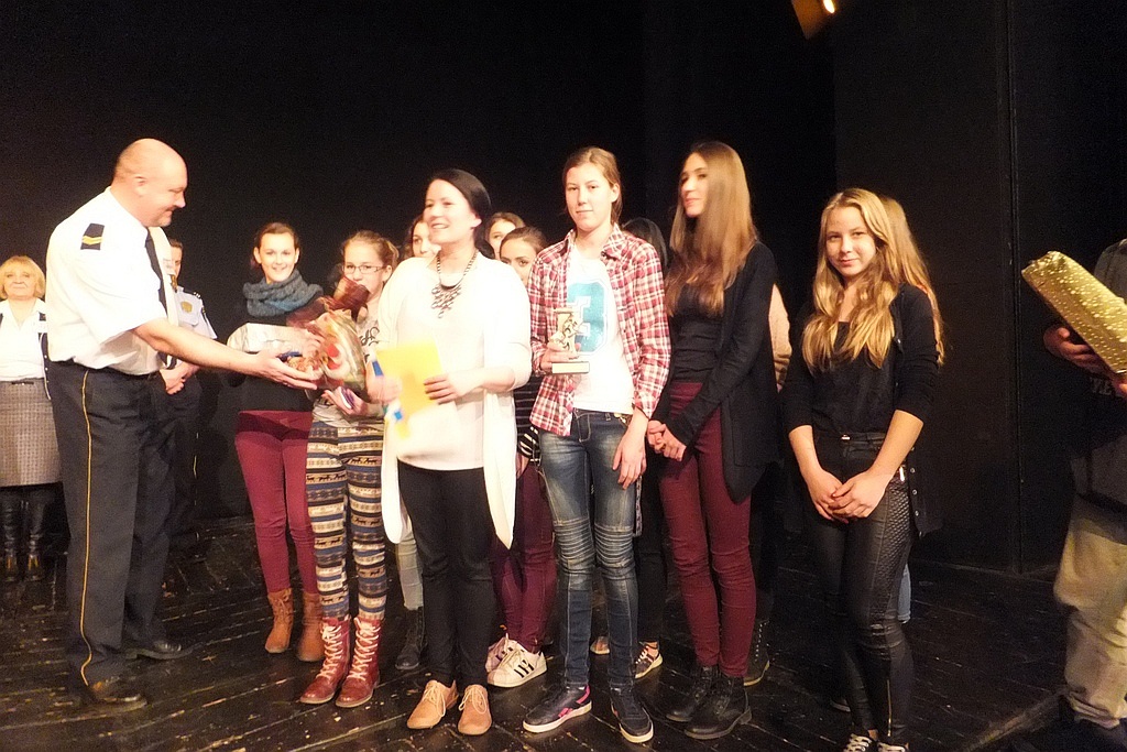 Chojnowskie gimnazjum zwyciężyło w „Prewencji Teatralnej 2015”