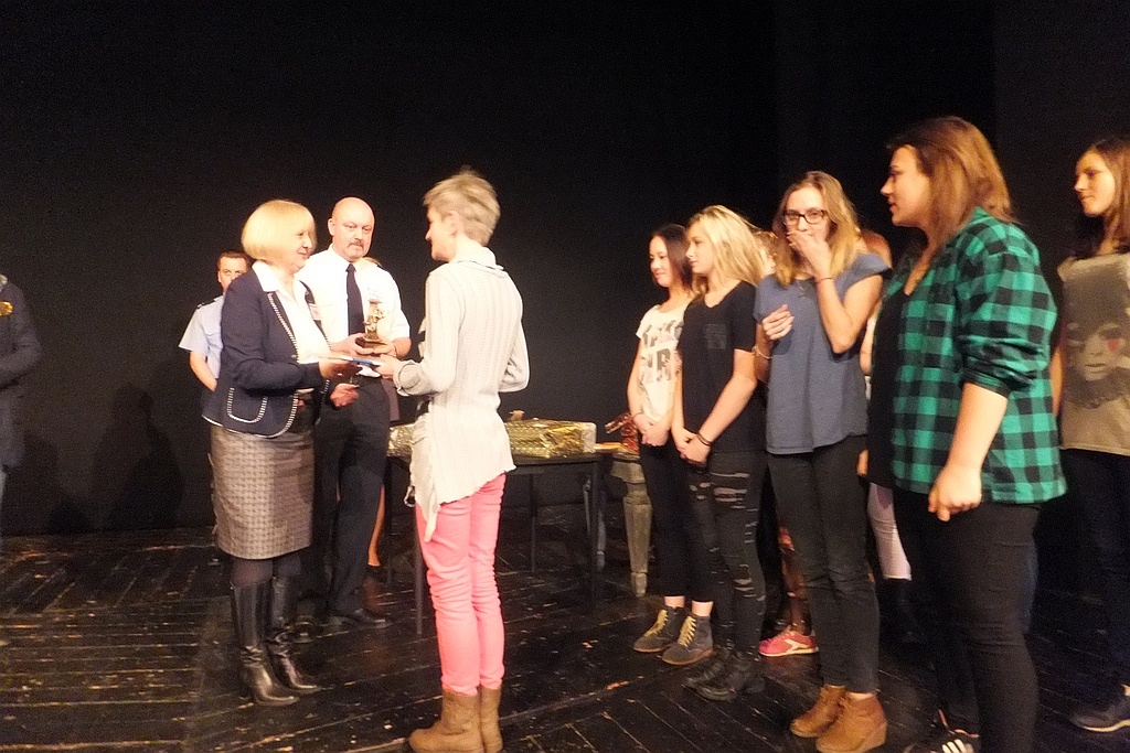 Chojnowskie gimnazjum zwyciężyło w „Prewencji Teatralnej 2015”