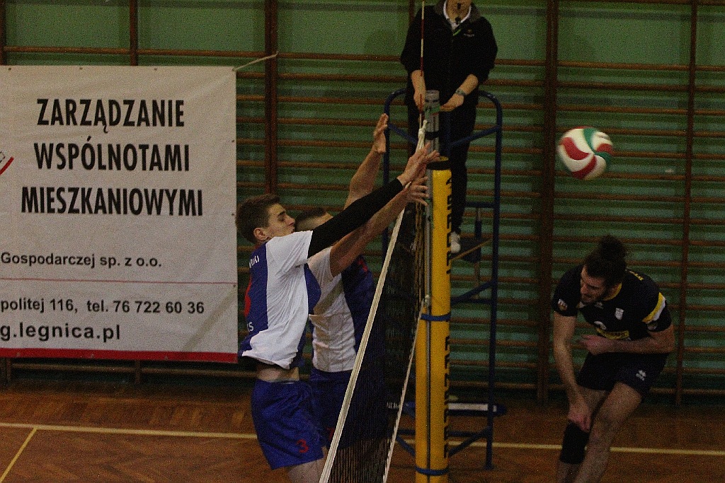 Siatkarze Ikara przegrali z BTS Elektros Bolesławiec