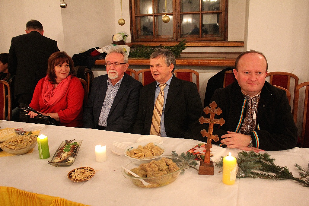 Osiem mniejszości narodowych zasiadło za wspólnym stołem