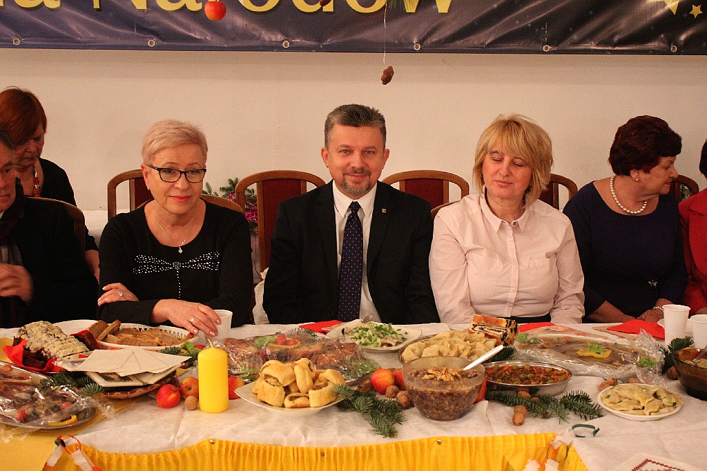 Osiem mniejszości narodowych zasiadło za wspólnym stołem