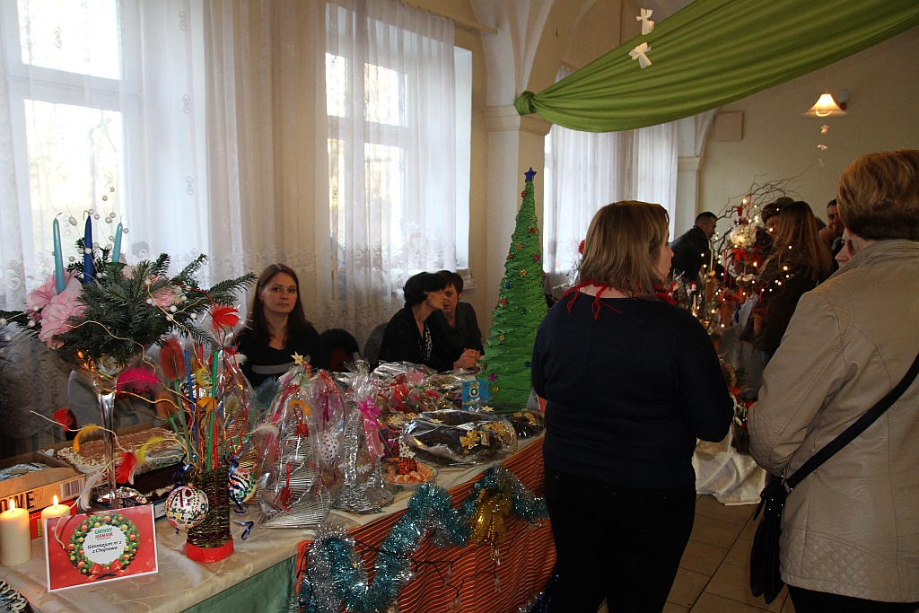 Mieszkańcy gminy Chojnów bawili się na Jarmarku w Piotrowicach