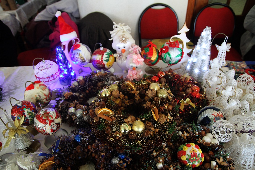 Mieszkańcy gminy Chojnów bawili się na Jarmarku w Piotrowicach