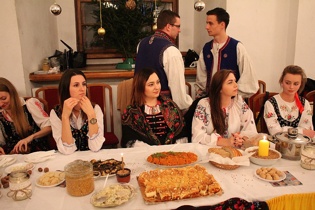 Osiem mniejszości narodowych zasiadło za wspólnym stołem