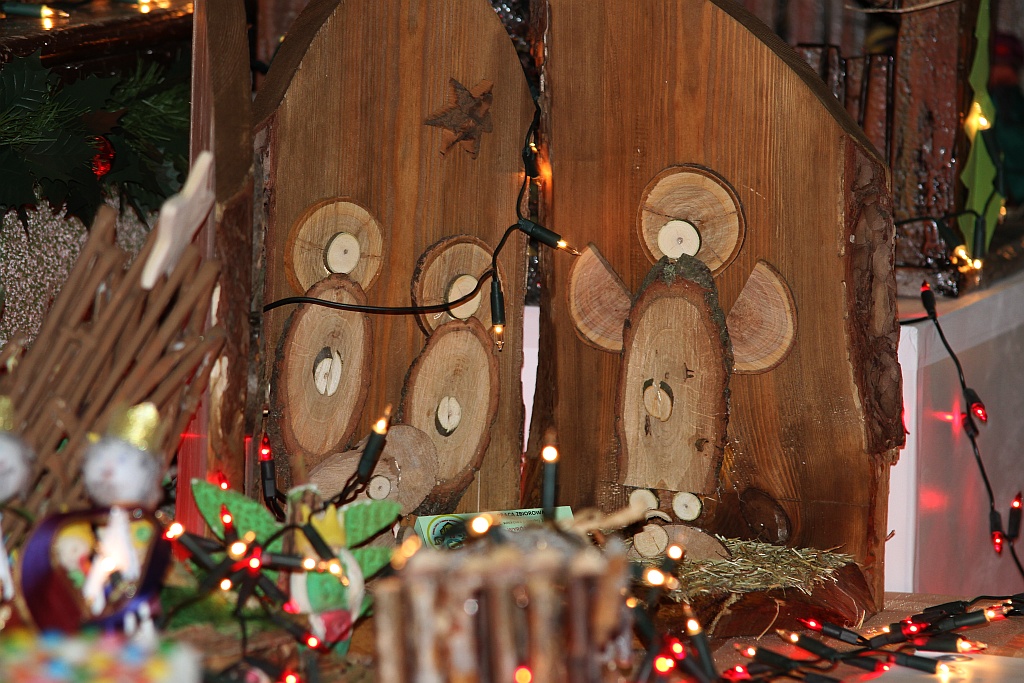 Podopieczni TPD zasiedi do wspólnej wigilii i otrzymali paczki