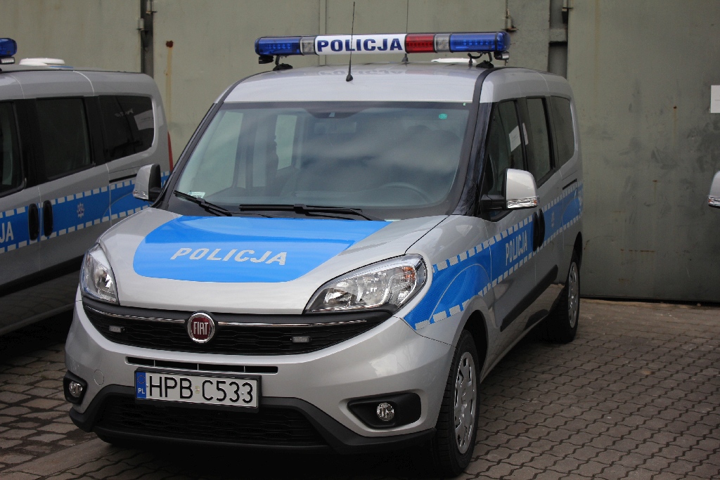 Legnicka policja ma dwanaście nowiuteńkich radiowozów