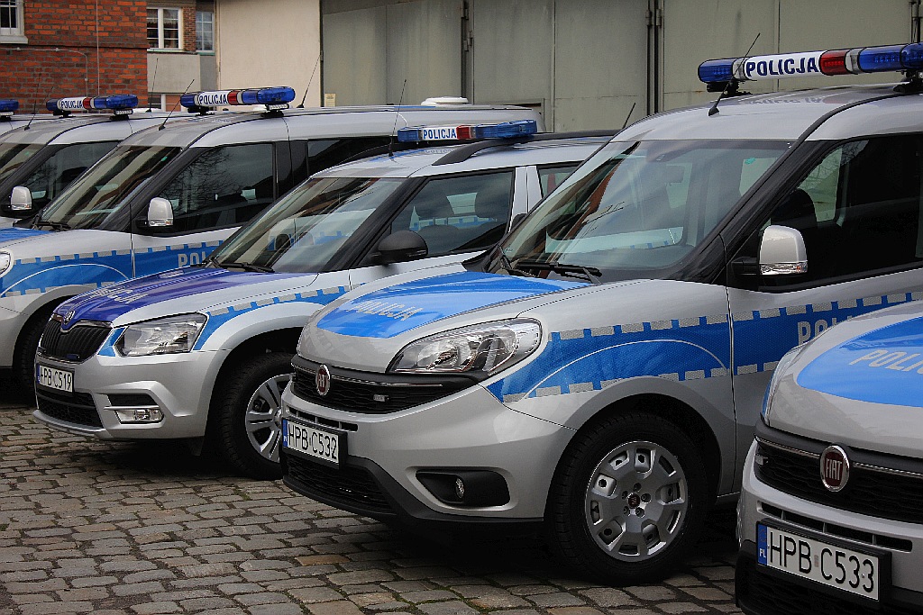 Legnicka policja ma dwanaście nowiuteńkich radiowozów