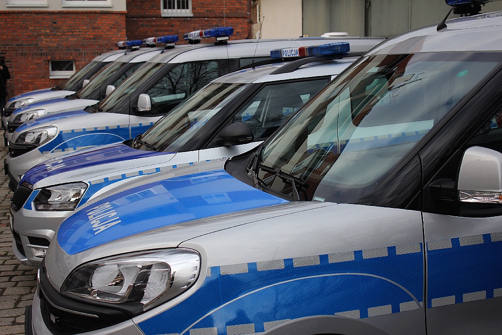 Legnicka policja ma dwanaście nowiuteńkich radiowozów