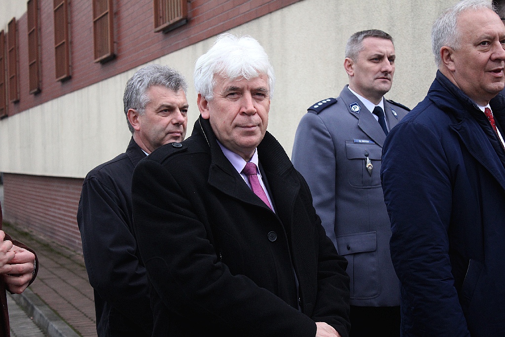 Legnicka policja ma dwanaście nowiuteńkich radiowozów