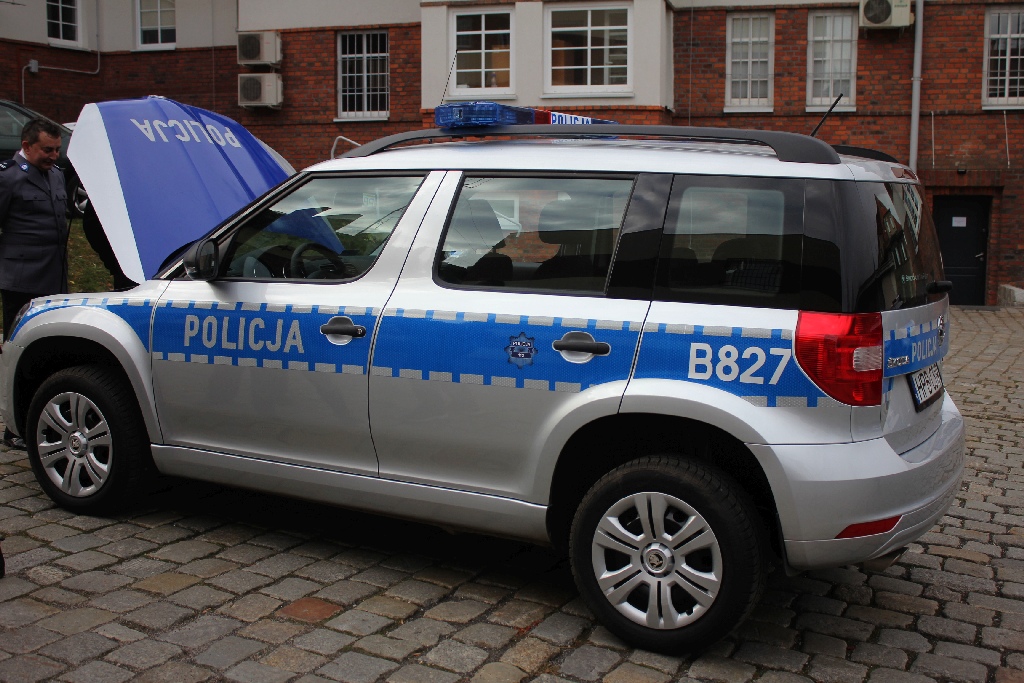 Legnicka policja ma dwanaście nowiuteńkich radiowozów