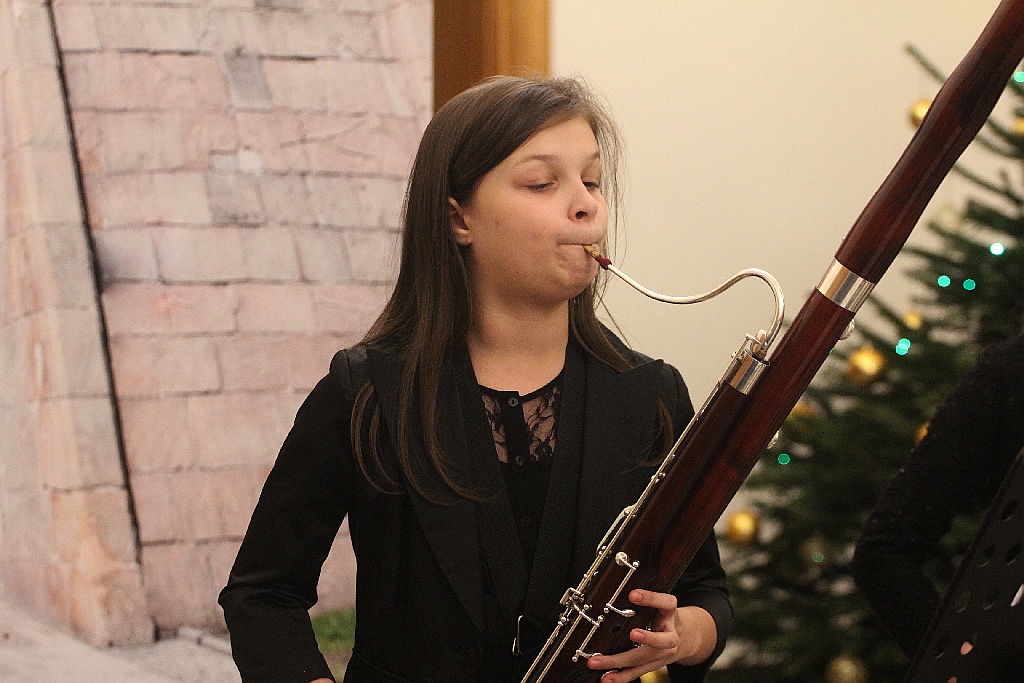 Pejzaże zimowo - świąteczne muzyką malowane w Muzeum Miedzi