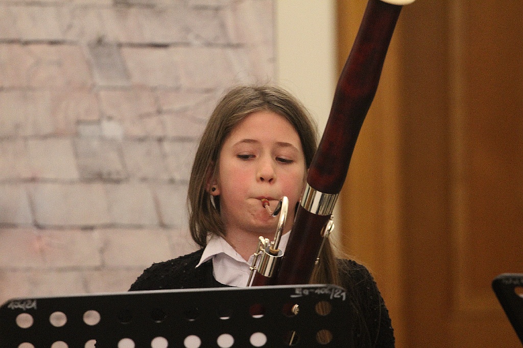 Pejzaże zimowo - świąteczne muzyką malowane w Muzeum Miedzi