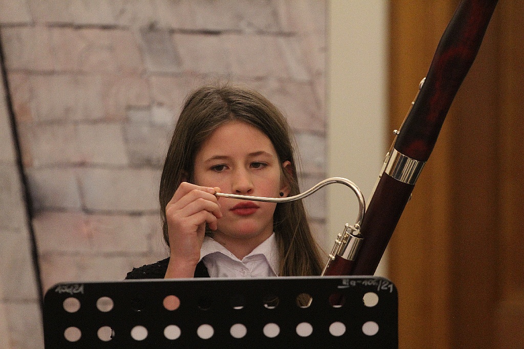 Pejzaże zimowo - świąteczne muzyką malowane w Muzeum Miedzi