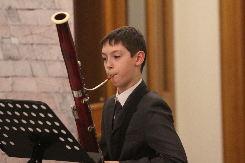 Pejzaże zimowo - świąteczne muzyką malowane w Muzeum Miedzi