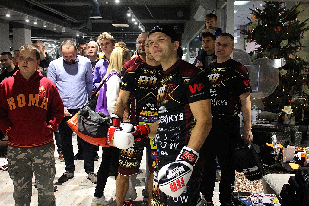 Paweł Biszczak trenował w Sky Fitness24 przed Galą FEN 10