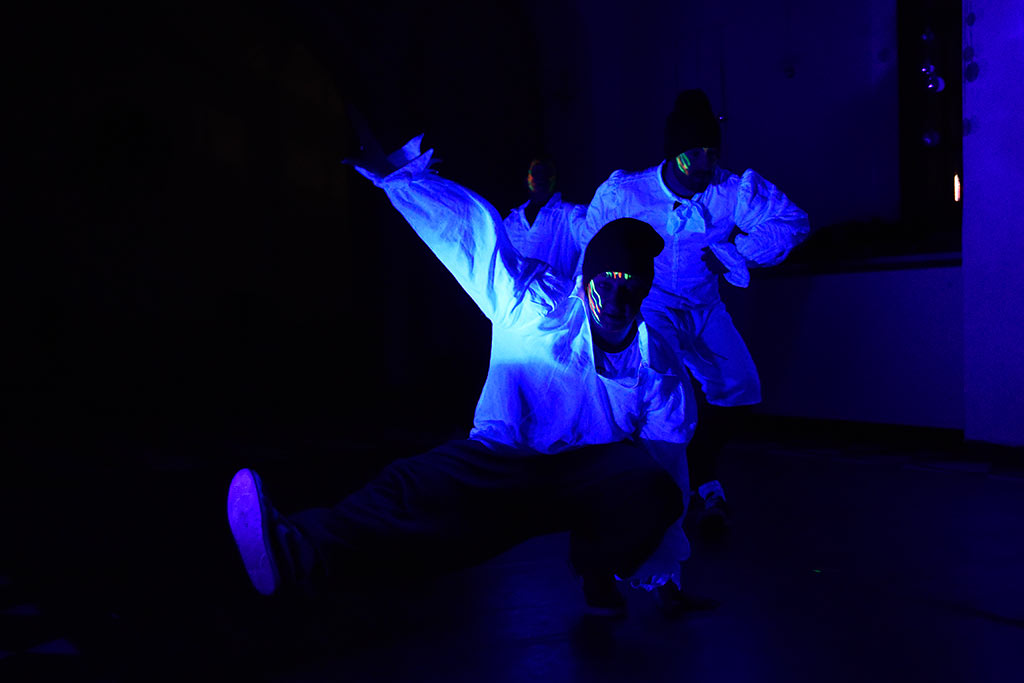 Próba generalna spektaklu „Płonąca Wyspa” Teatru Avatar